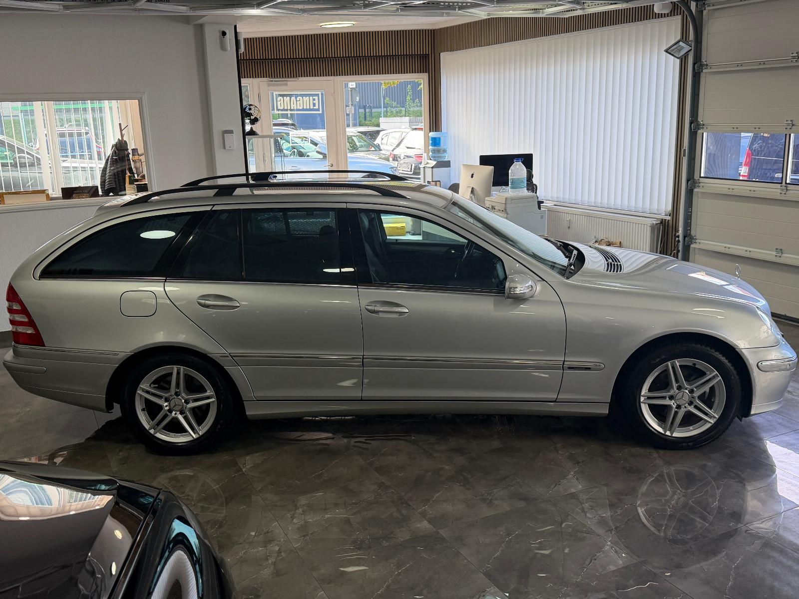 Mercedes-Benz C180 2004 — photo 5