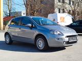 Fiat Punto 1.4 8V LOUNGE Klima Alufelgen - Fiat Punto LOUNGE mit Benzin-Antrieb