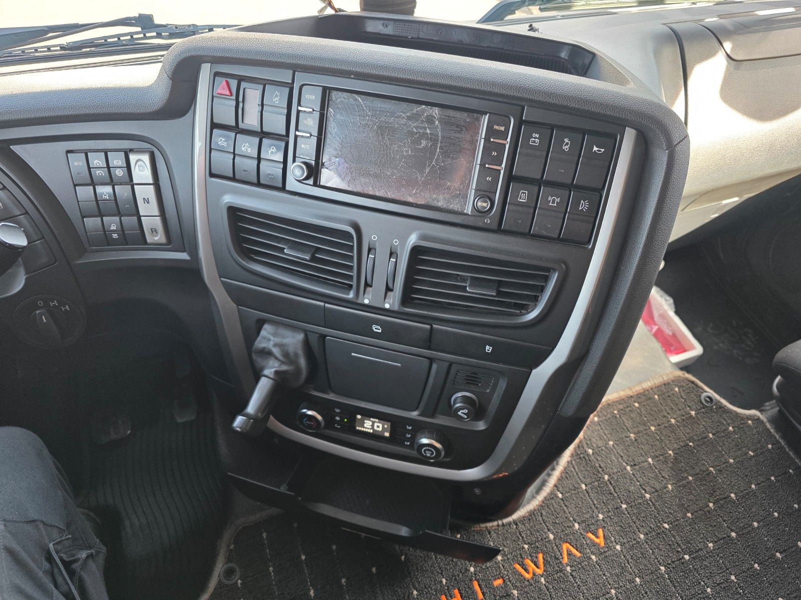 Fahrzeugabbildung Iveco X-Way 510 6x4 Cranab TZ12 2 Intarder