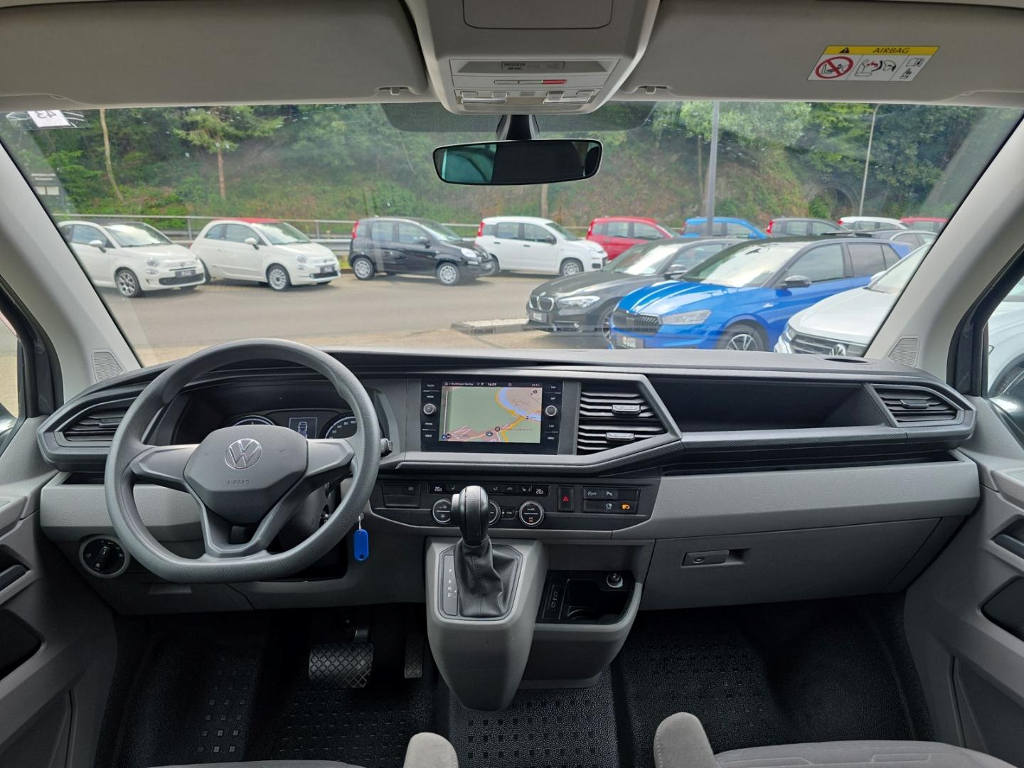 Volkswagen T6.1 Caravelle Comfortline 2.0 TDI Navi AHK