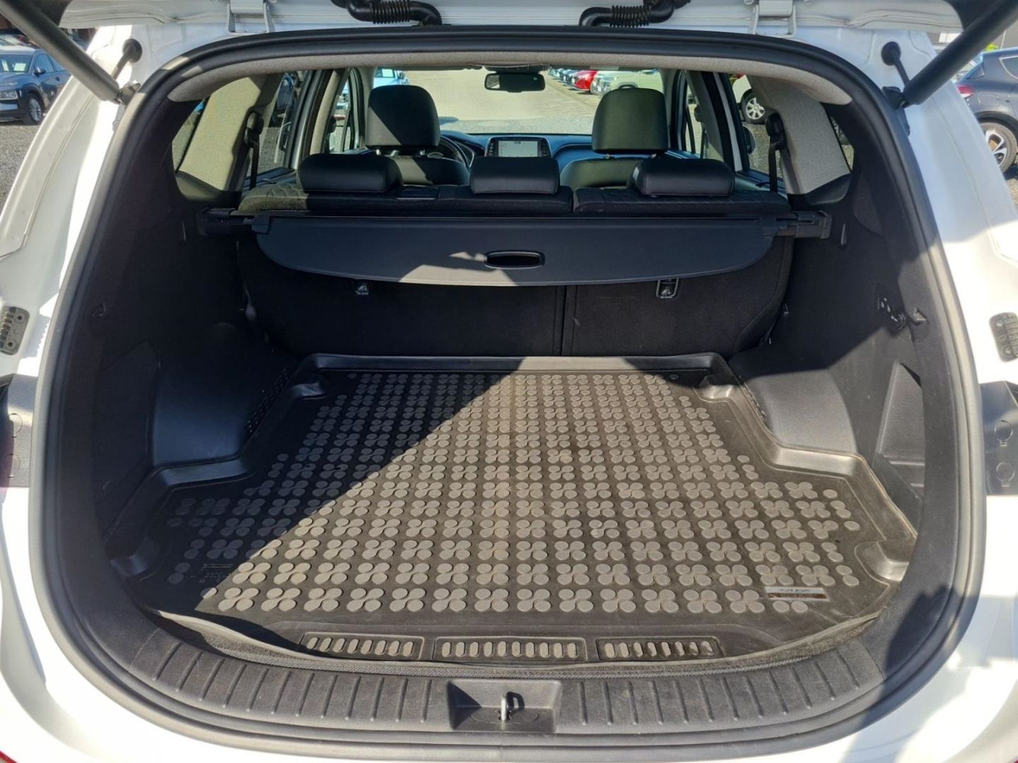 Fahrzeugabbildung Hyundai SANTA FE New 2.2 CRDi 4WD Pano