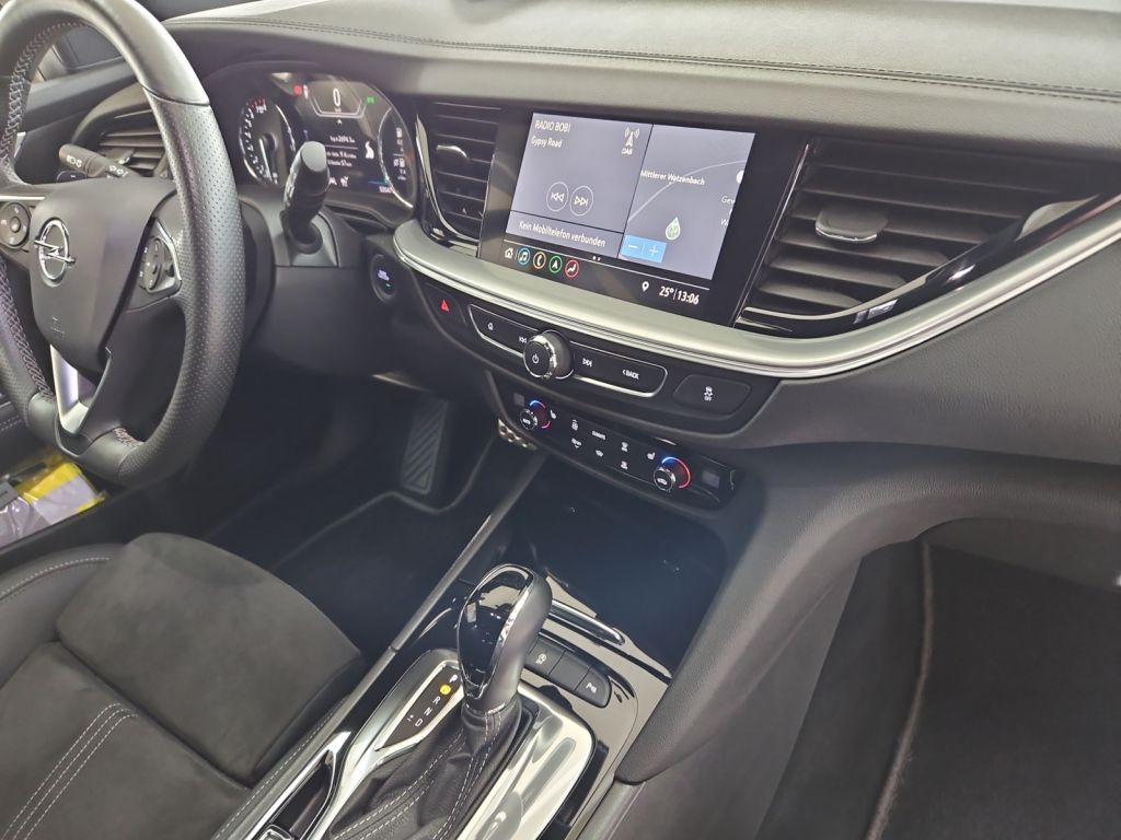 Fahrzeugabbildung Opel Insignia ST 2.0 D I Turbo Ultimate