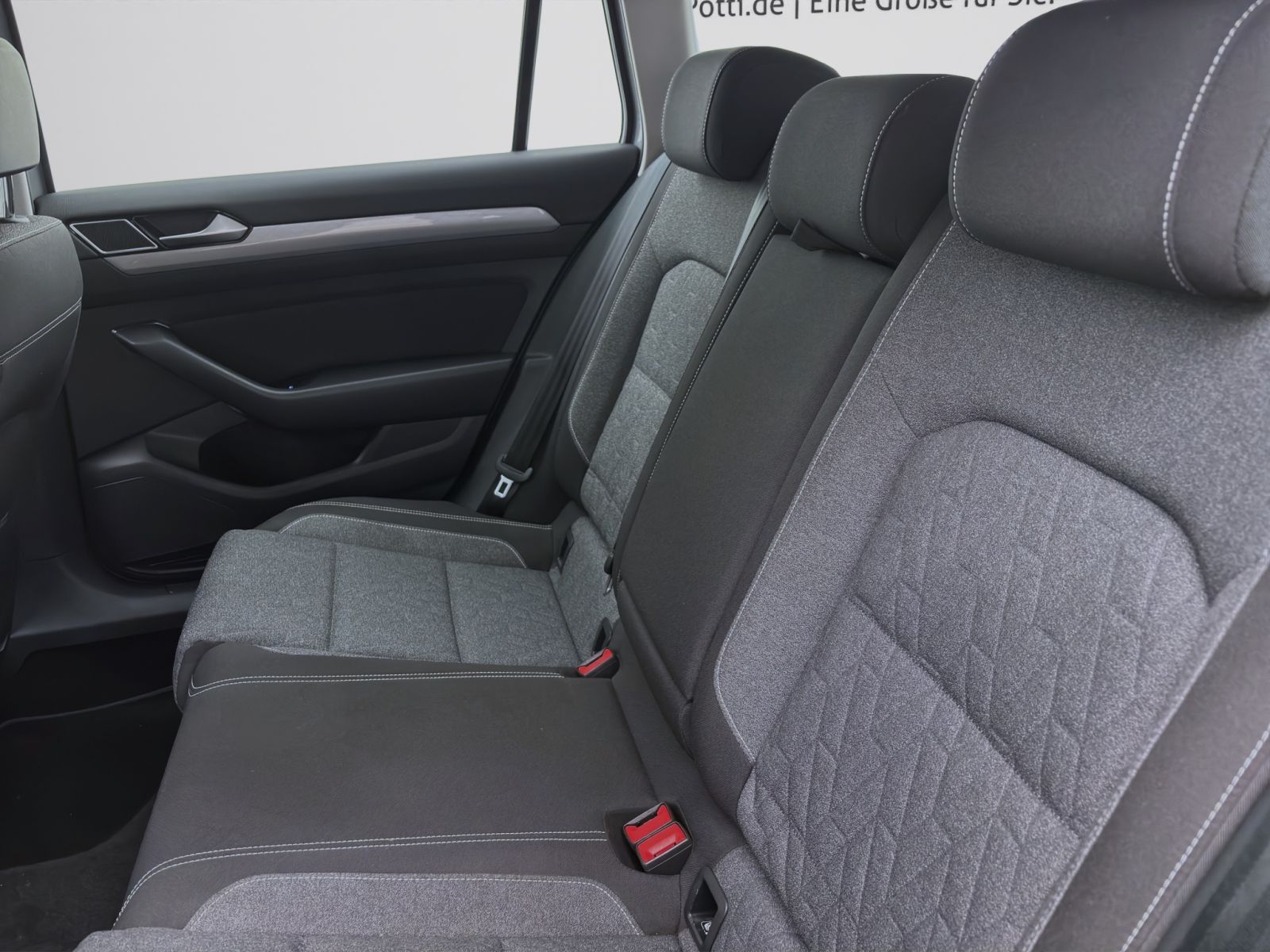 Volkswagen Passat Variant - Bild 16