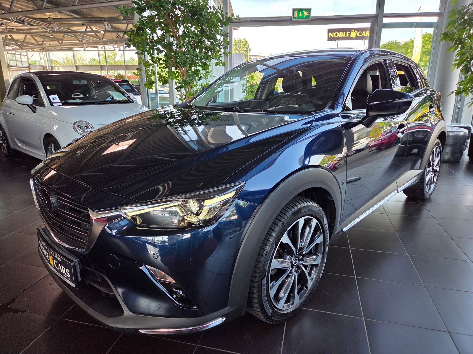 Fahrzeugabbildung Mazda CX-3 Sports-Line AWD HUD BOSE LED NAV SHZ 18"