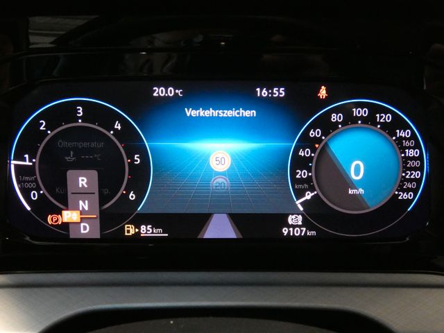 Golf Variant 2.0 TDI Life DSG AHK KAMERA NAVI