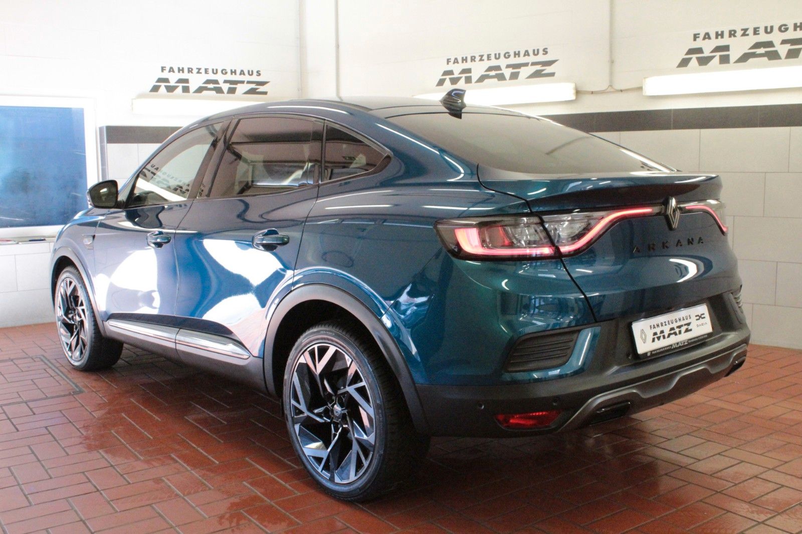 Fahrzeugabbildung Renault Arkana Mild Hybrid 160 EDC Esprit Alpine*15059*