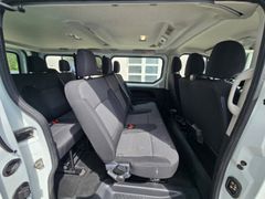 Fahrzeugabbildung Trafic Combi L2H1 2,8t Life 2.0 dCi 120 EU6d-T