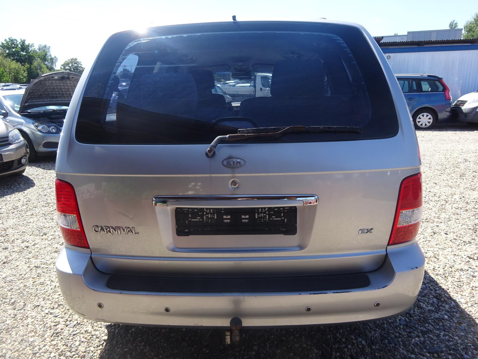 Kia Carnival 2005 — photo 5