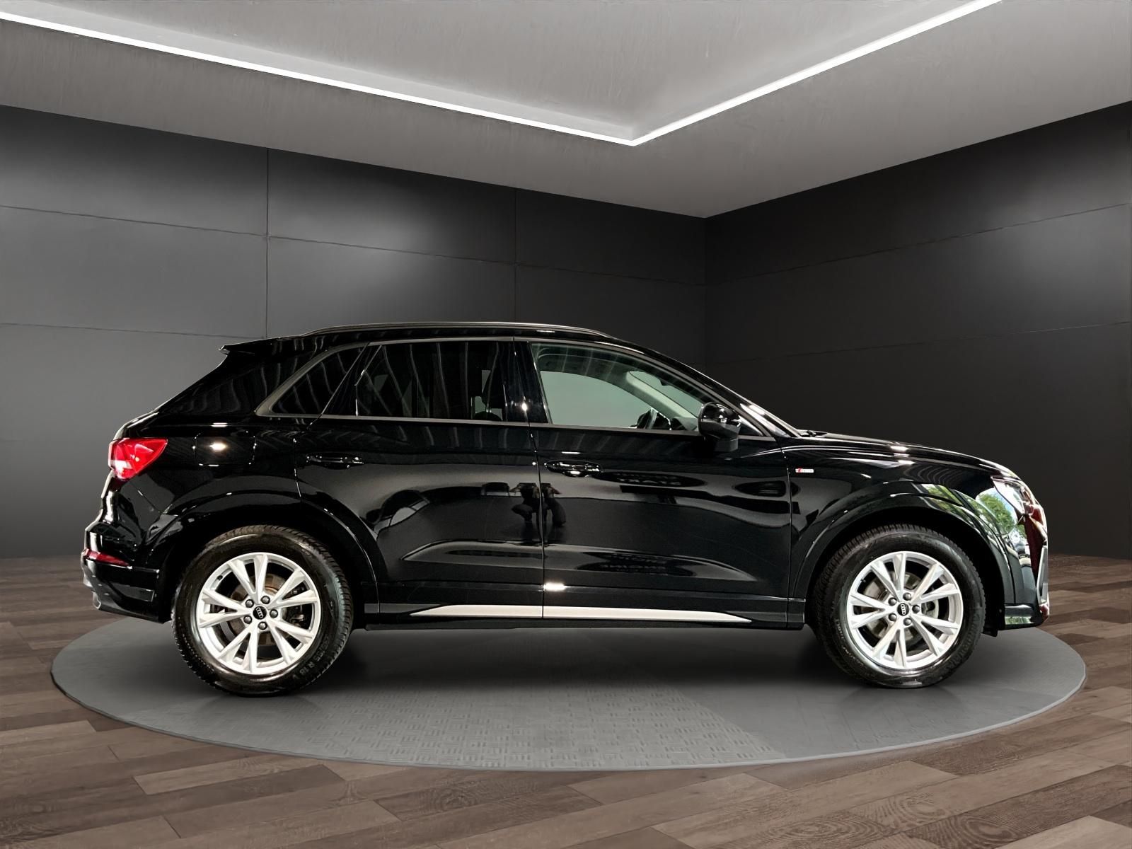 Audi Q3 35 TFSI S line*LED*Pano*DAB*Keyless* foto 3