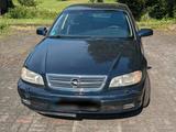 Opel Omega 2.2 16V (Omega B) - Opel Omega B mit Benzin-Antrieb