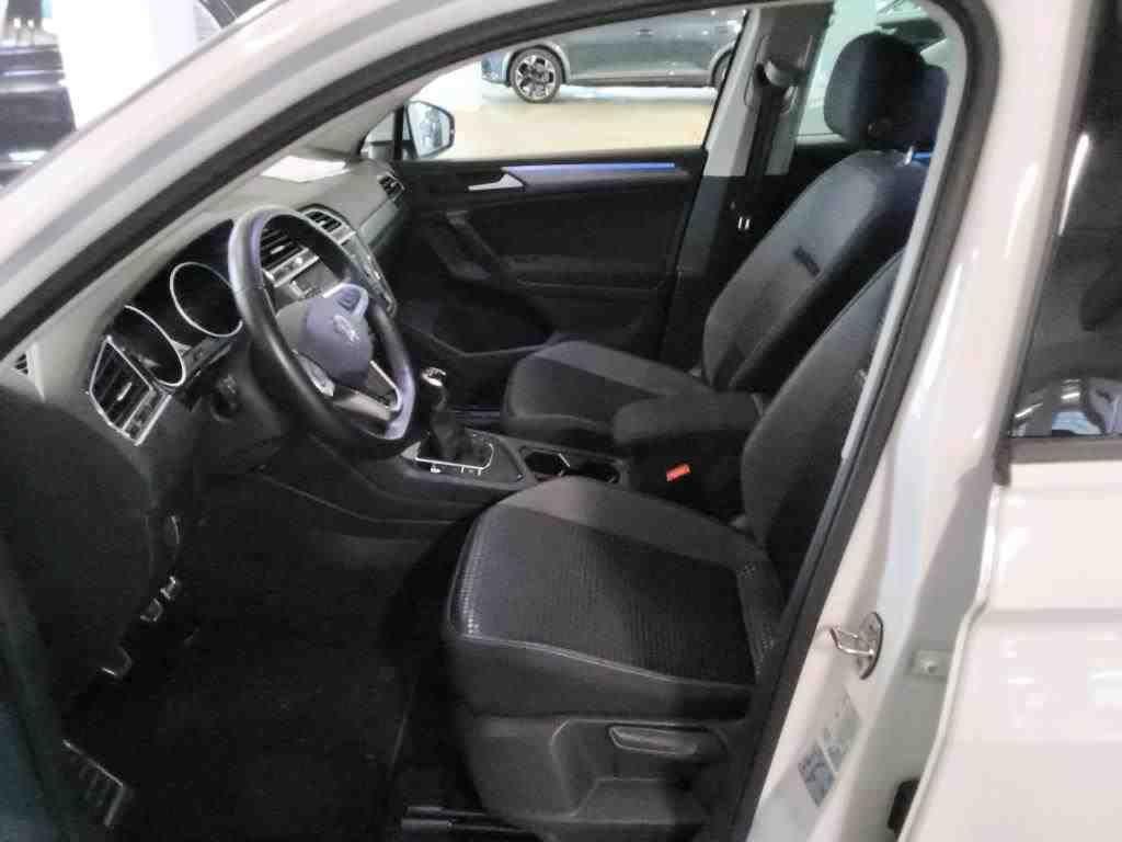Volkswagen Tiguan 1.5 TSI ACTIVE NAVI LED AHK, миниатюра 4