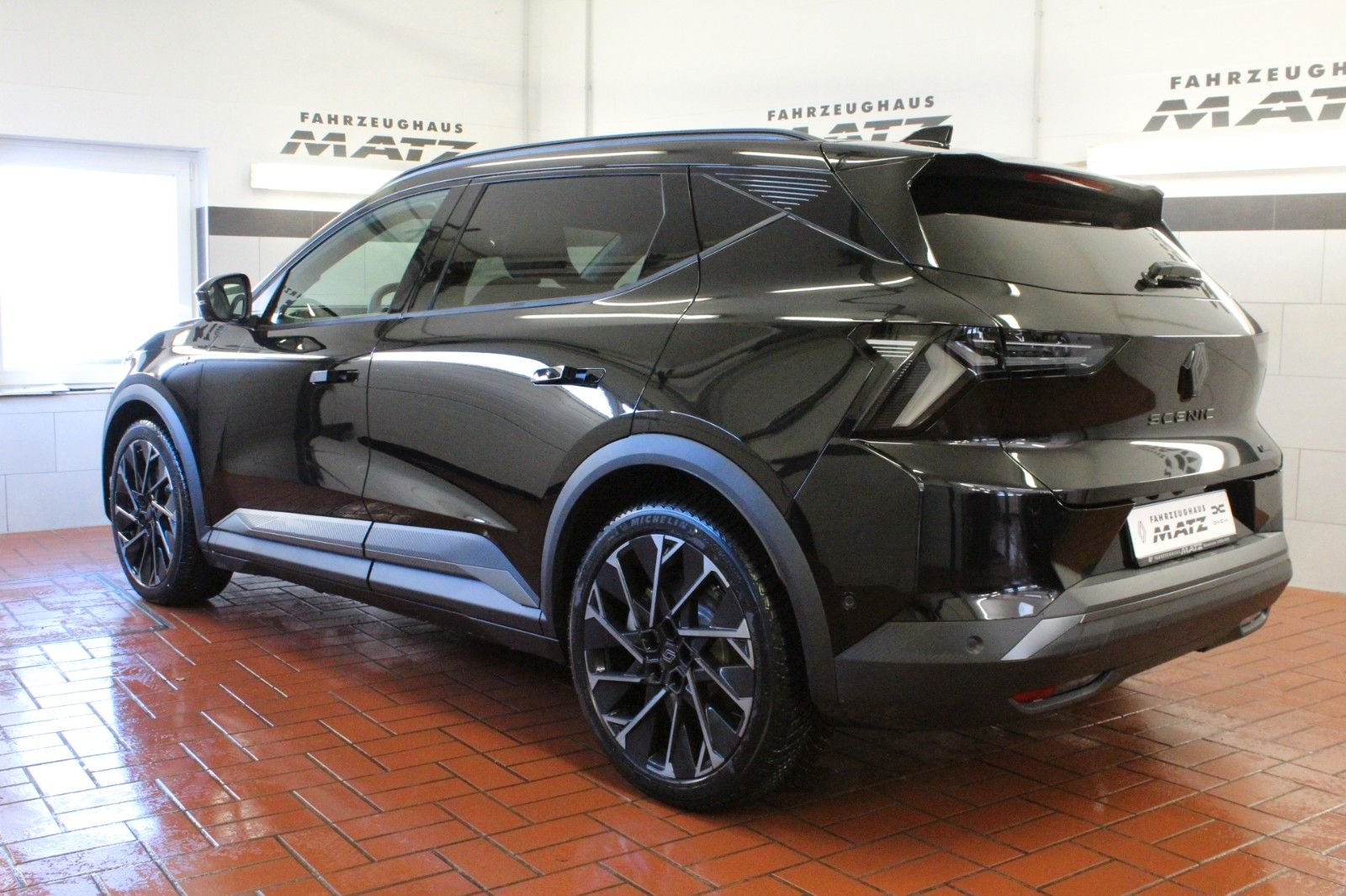 Fahrzeugabbildung Renault Scenic E-Tech 220 Long Range Esprit Alpine