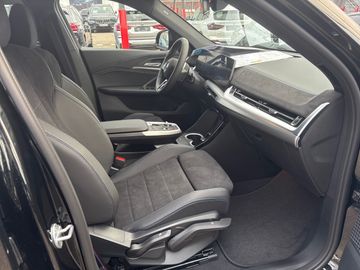 BMW iX2 EDRIVE20 M Sportpaket Head-Up DAB LED RFK