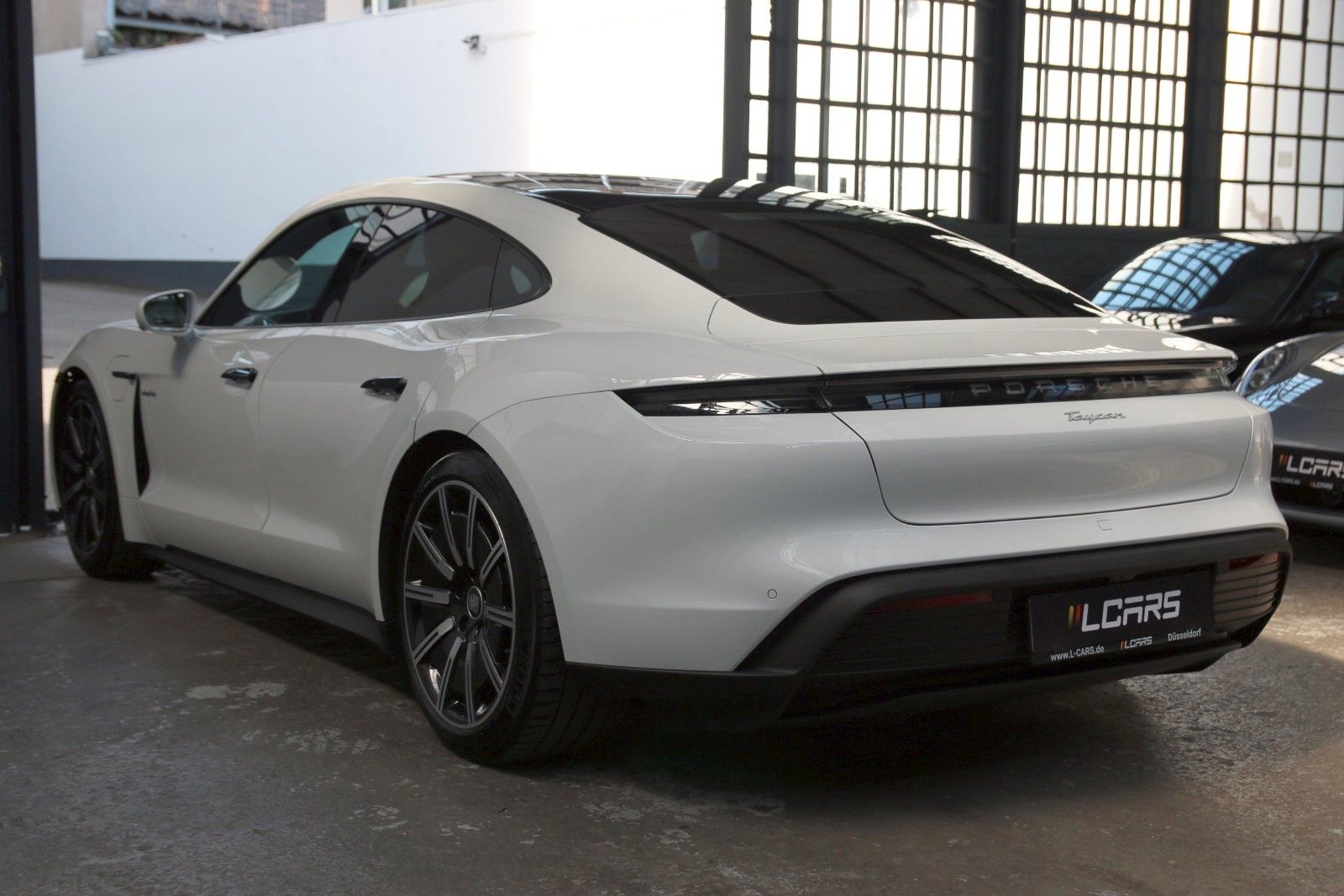 Porsche Taycan 14Wege InnoDrive Panorama 360° Bose 20 foto 7