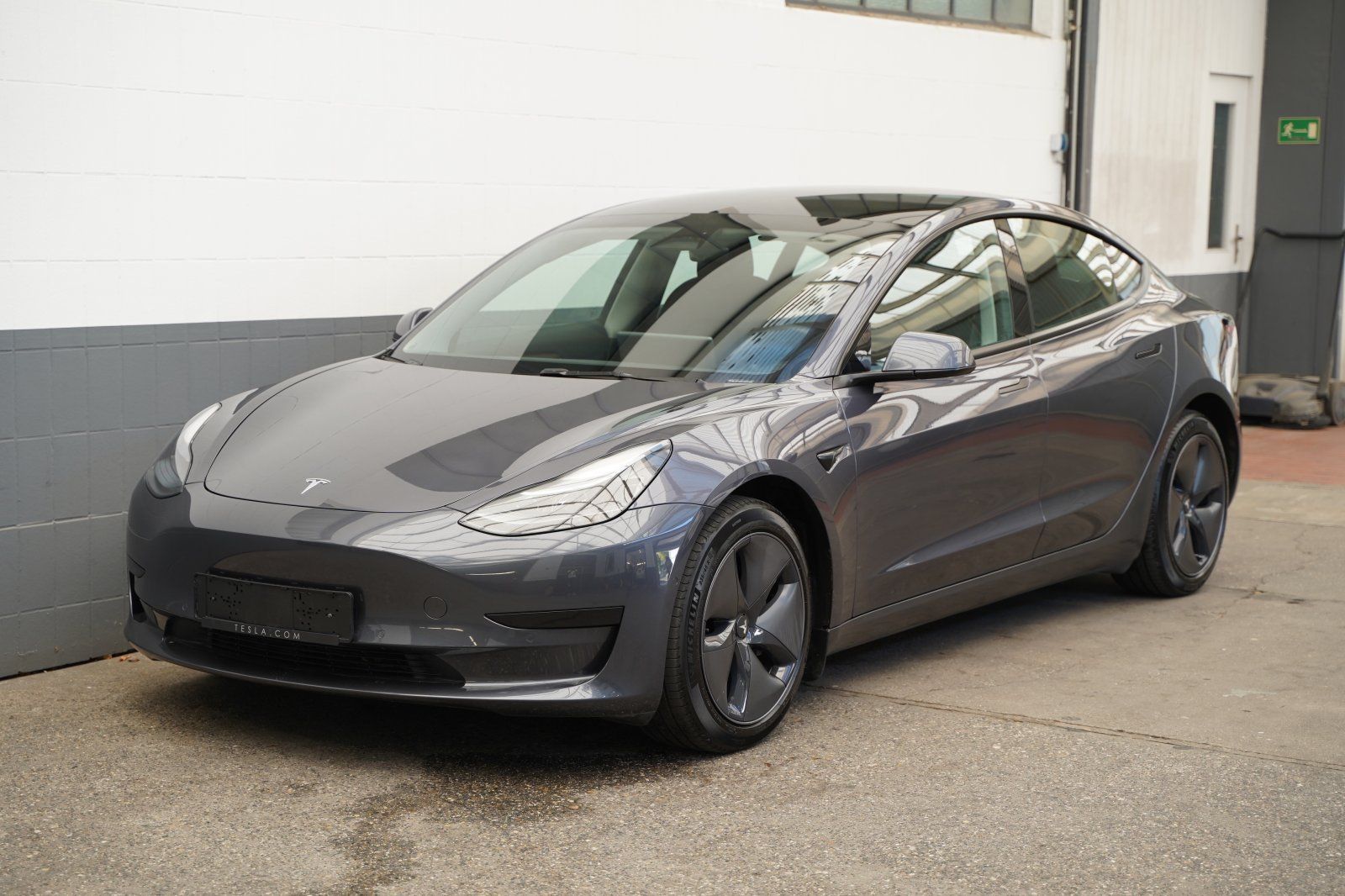 Tesla Model 3 Standard Range + *AHK*1. Hd. imagem 3