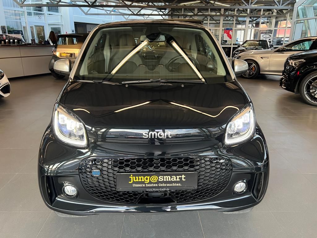 Smart fortwo EQ coolsilver Exclusive 22kw Pano imagem 3