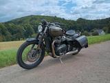 Triumph Bonneville Bobber Black - Offers
