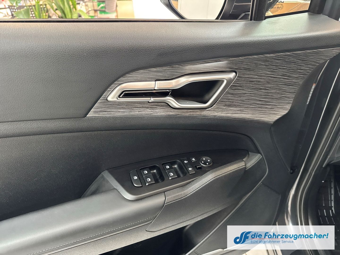 Fahrzeugabbildung Kia Sportage Spirit Navi Digitales Cockpit LED Apple