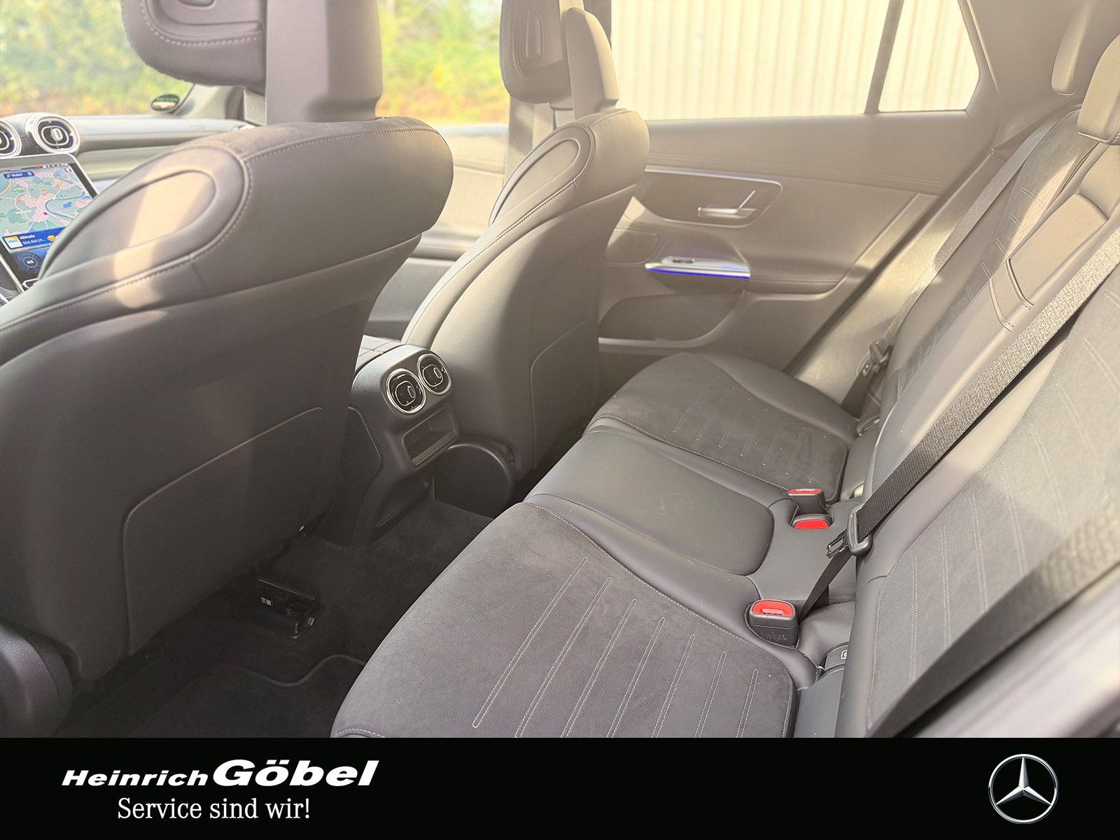 Fahrzeugabbildung Mercedes-Benz GLC 220 d Edition AMG Line 4Matic