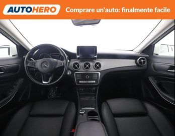 Mercedes GLA 180 - 8