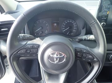 Toyota Yaris - 8