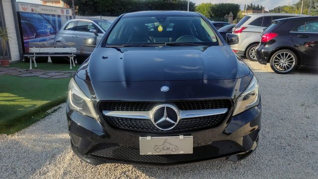 MERCEDES-BENZ CLA 220