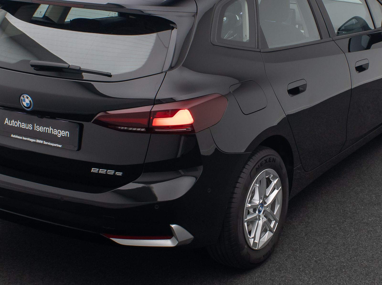 Fahrzeugabbildung BMW 225 Active Tourer DAB ParkAs DriveAss Kamera