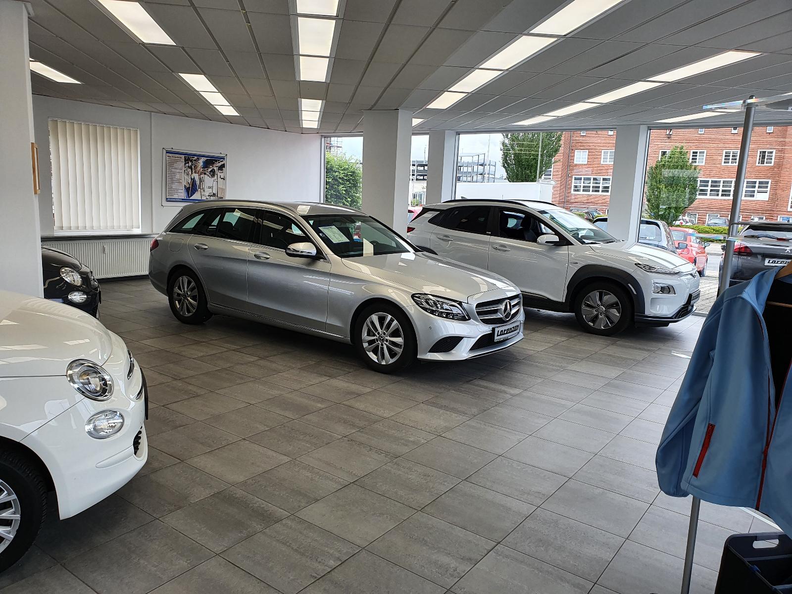 showroom-image-bottom