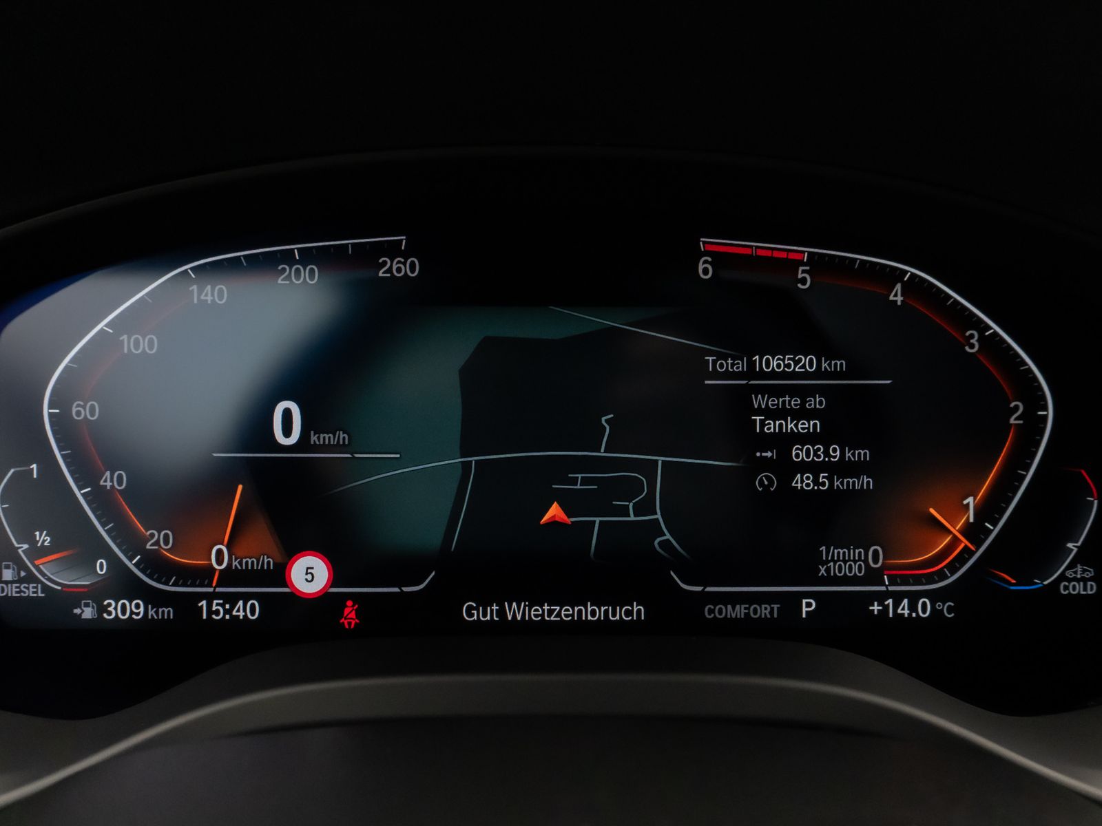 Fahrzeugabbildung BMW X3 xD20d M Sport Kamera HUD DAB H/K AHK Komfort