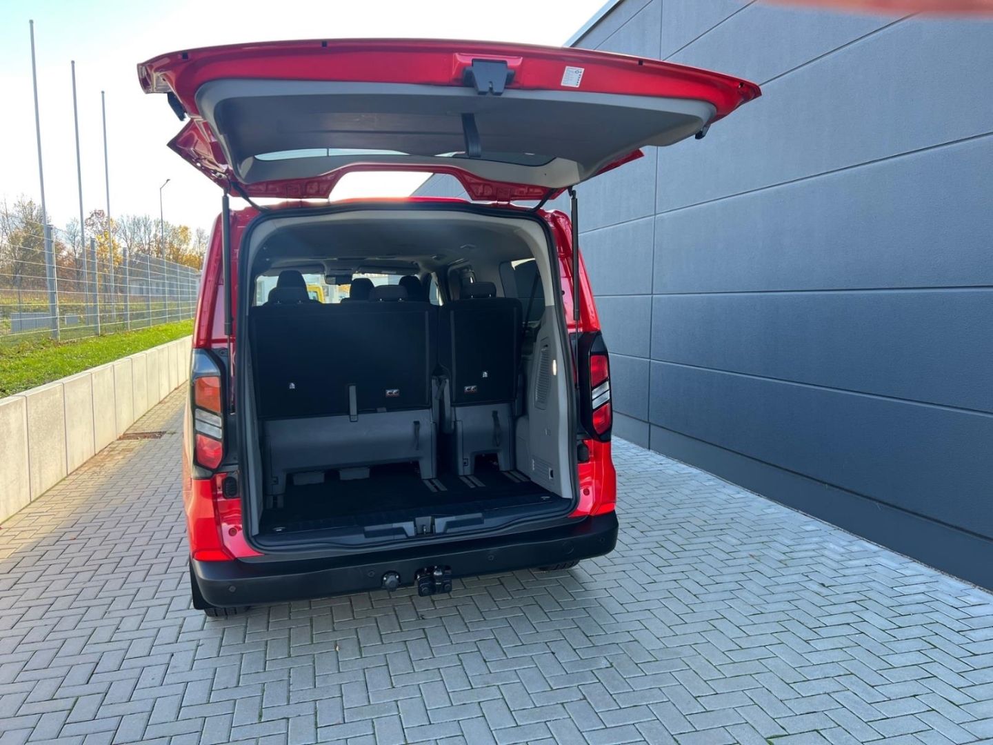 Ford Tourneo Custom 2.0 EcoBlue L2 AT8  Trend Ausstel foto 12