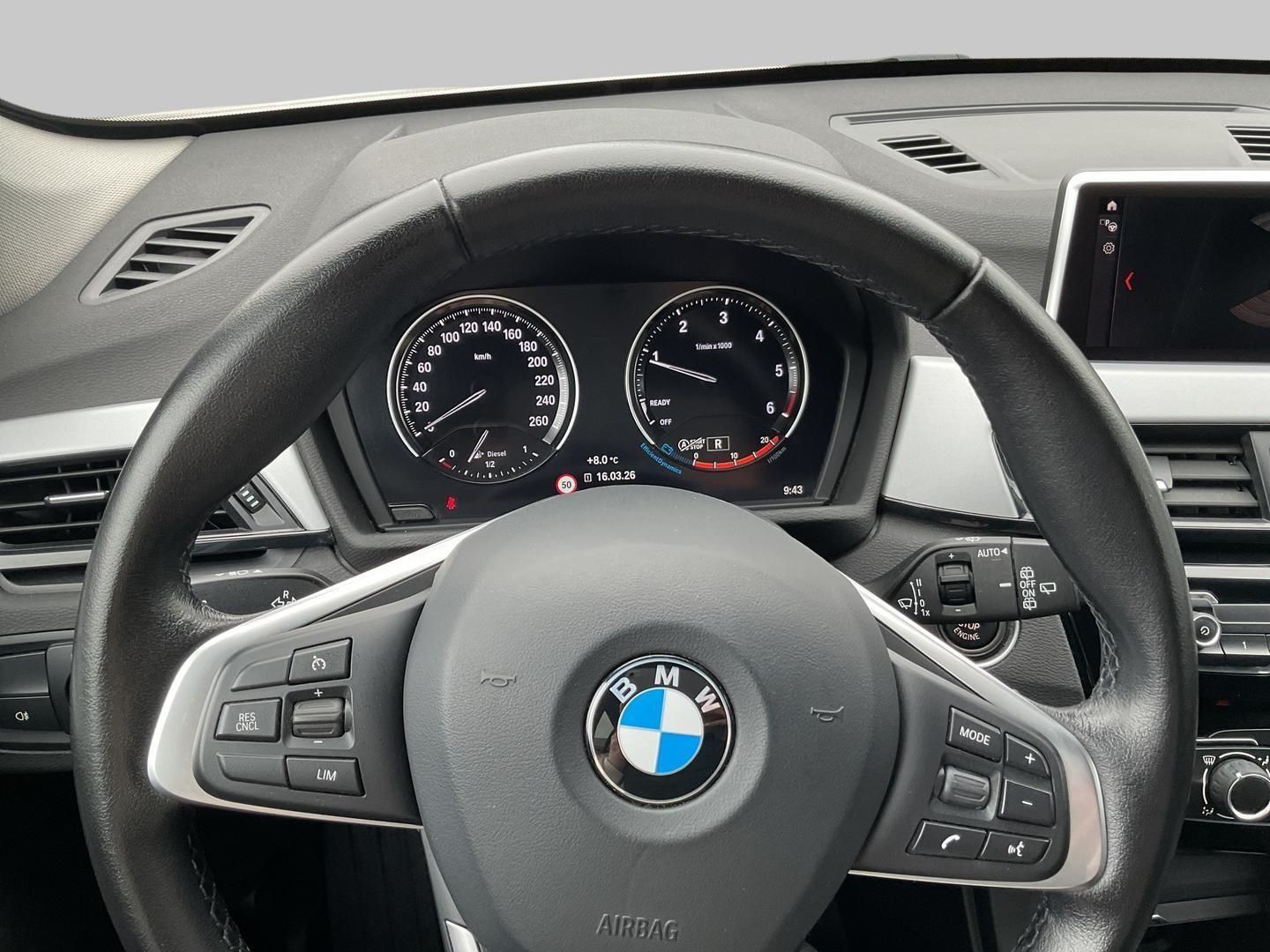 BMW X1 sDrive18d Aut Navi LED DAB SHZ PDC Klimaaut foto 10