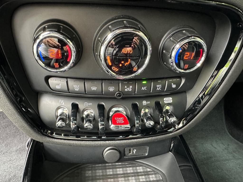 MINI John Cooper Works Clubman