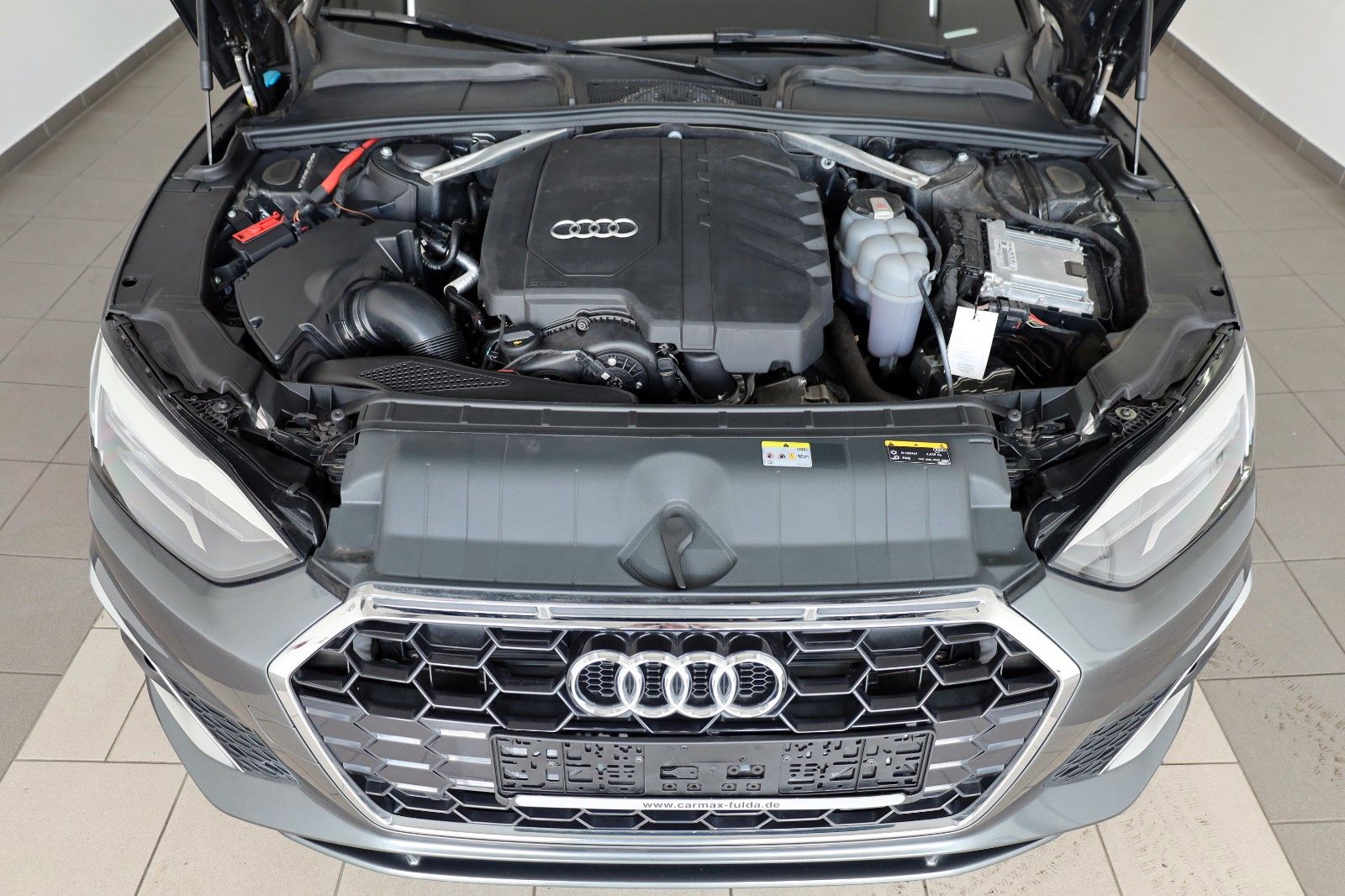 Fahrzeugabbildung Audi A5 Sportback 35 TFSI S line, Navi,LED,SH,Kamera