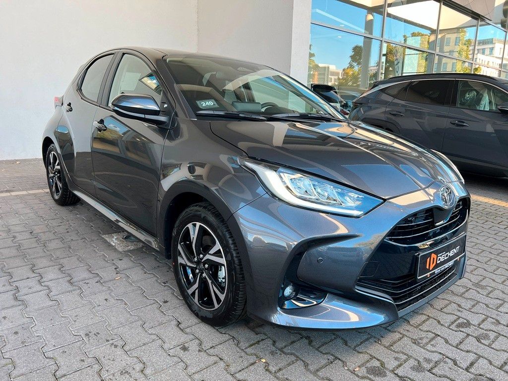 Fahrzeugabbildung Toyota Yaris Hybrid Teamplayer Comfortpaket