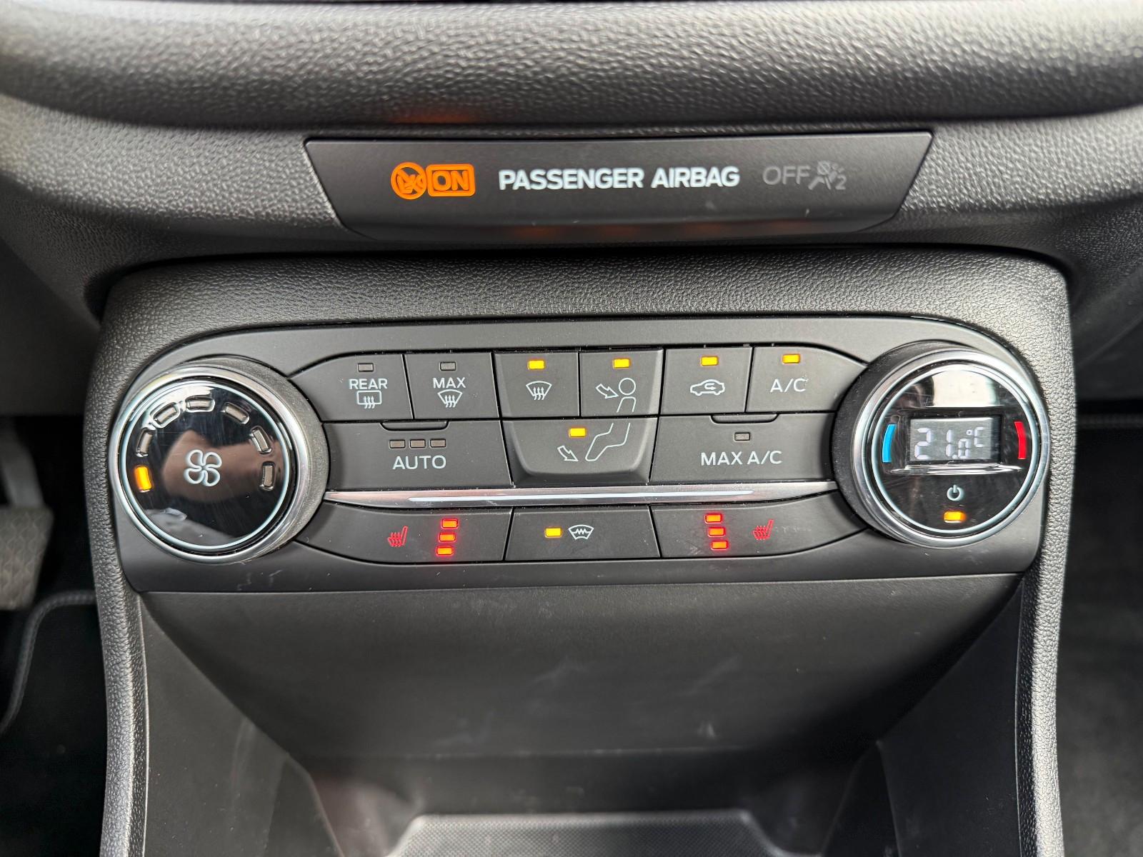 Ford Fiesta Titanium 8 FACH LED PDC RFK ACC DAB