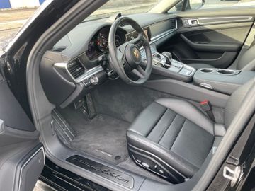 Porsche Panamera - 8