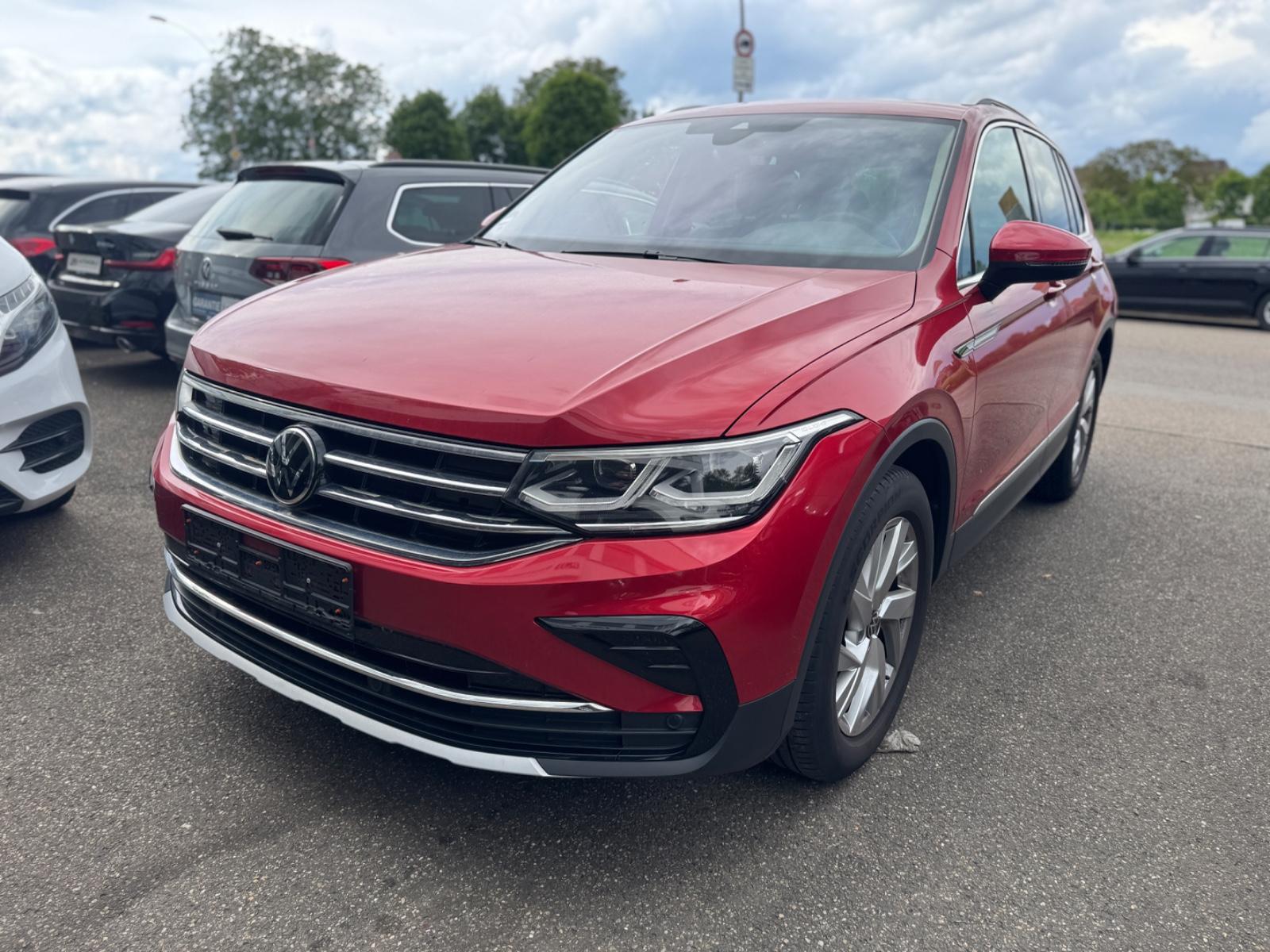 Volkswagen Tiguan 2.0 TDI Elegance Navi Matrix Pano ACC AHK