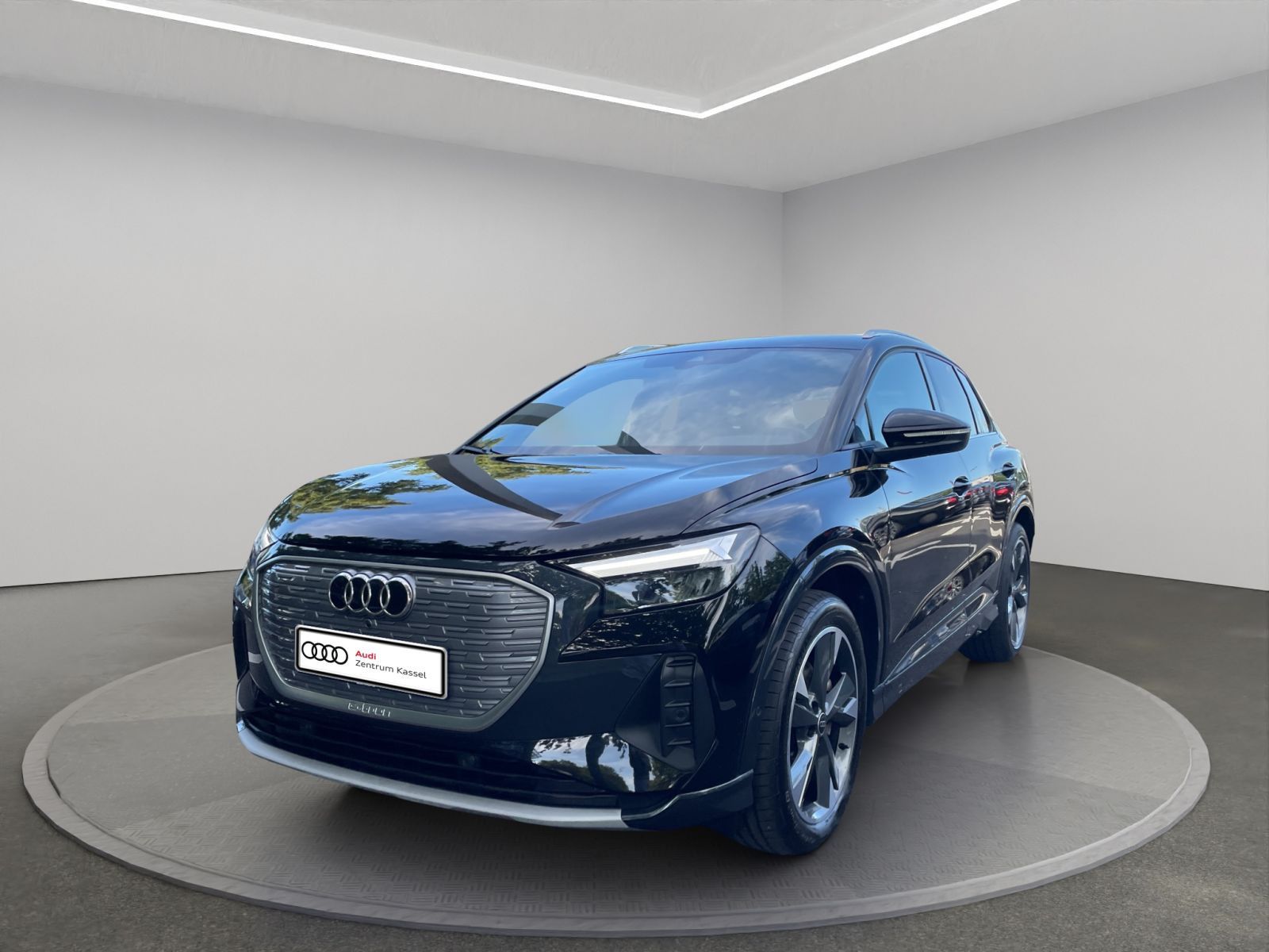 Audi Q4 40 e-tron LED Kamera Carplay Standklima imagem 3