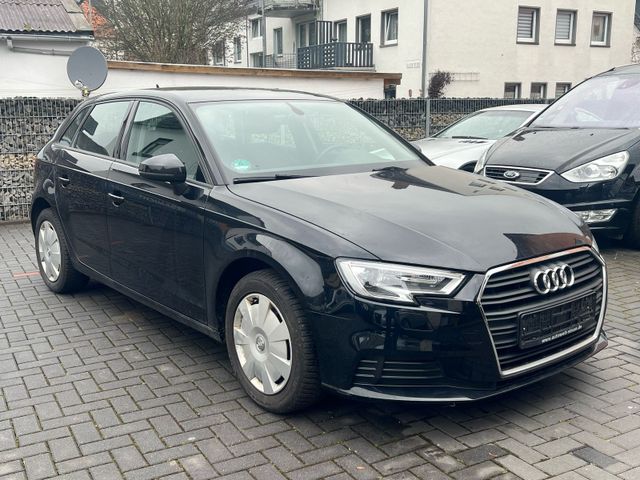 Audi A3 Sportback TDI AUTOMATIK MOTOR STARTET NICHT