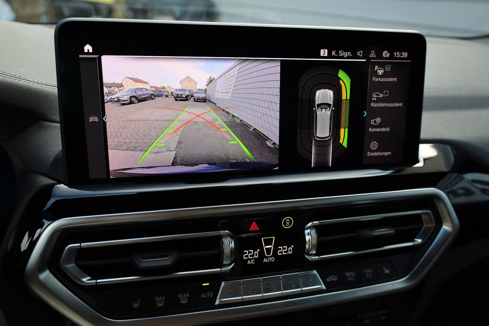 Fahrzeugabbildung BMW iX3 Inspiring Leder,Navi,LED,PanDach,SH,Park Pak