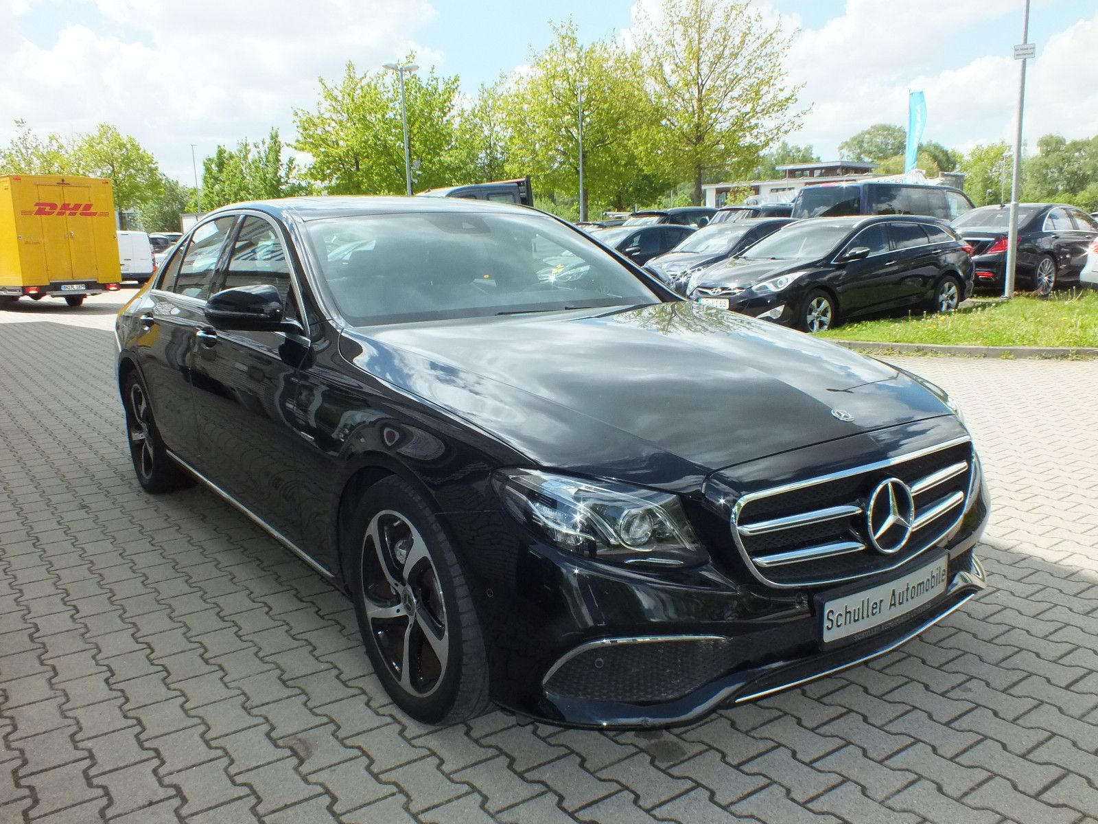 Mercedes-Benz E 220 cdi Limo. Avantgarde Sport Style/40.450 km foto 2