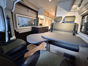 Sunlight Adventure Cliff 600 Digital Solar Dieselheizung