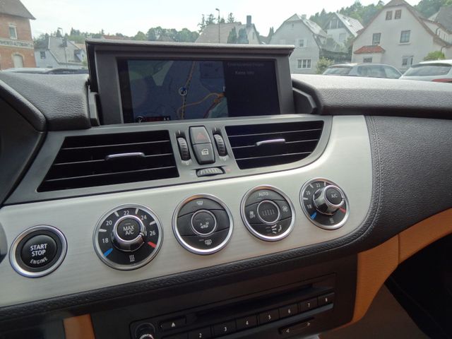Fahrzeugabbildung BMW Z4 Roadster 35 is/M-Sport/58TKM/Leder/Navi/