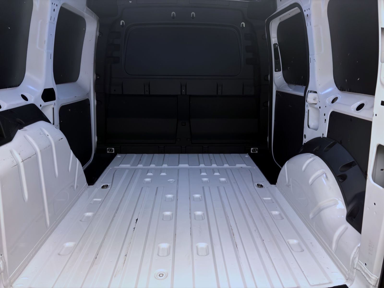 Volkswagen Caddy - Bild 4