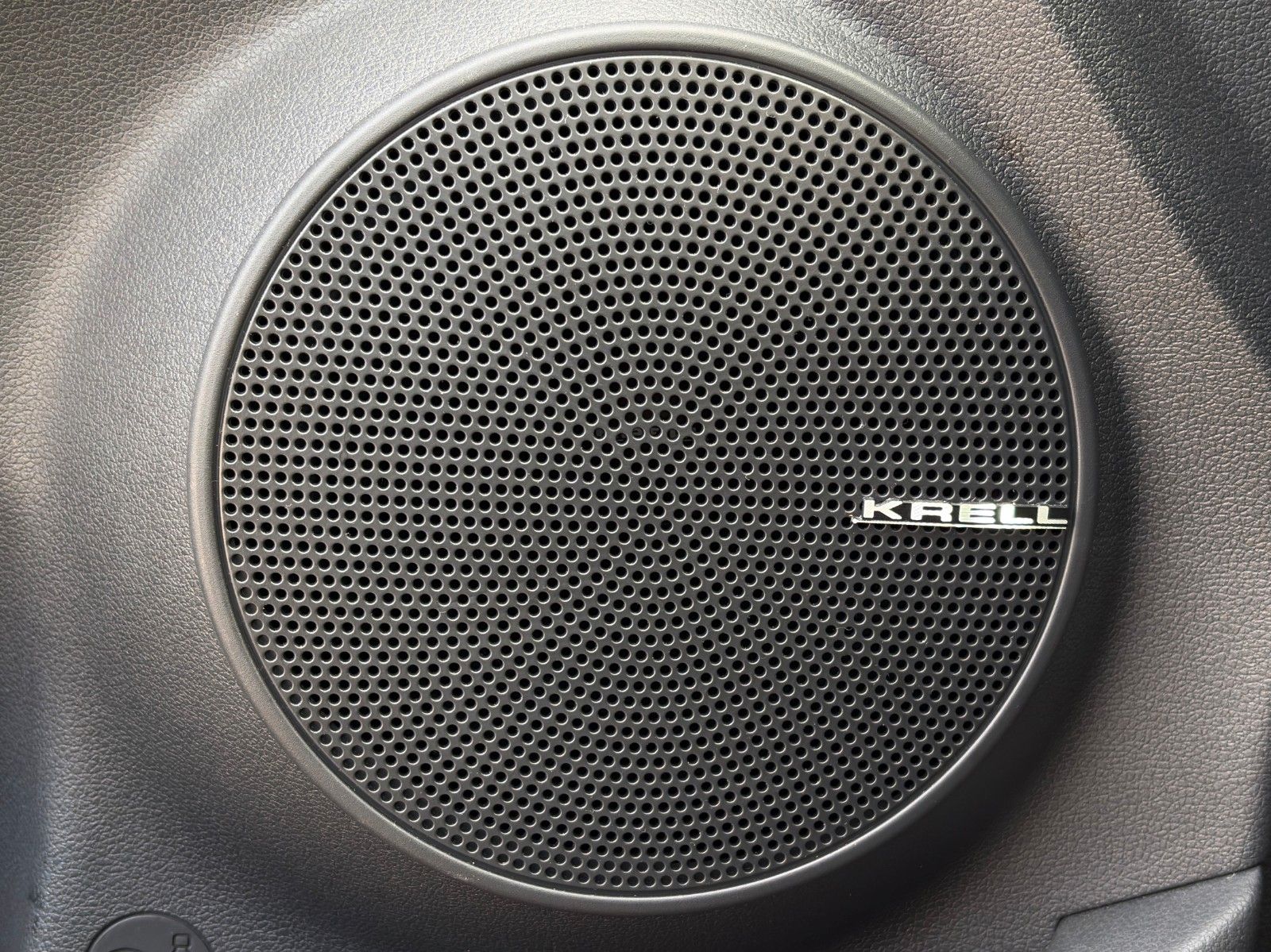 Fahrzeugabbildung Hyundai KONA E Trend KRELL LED NAV CAM ACC PDC CarPlay