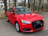 Audi A1 *Sportback*Panoramadach*PDC* - Audi A1: Panoramadach