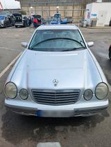 Mercedes-Benz Mercedes Benz E klasse w210, e220 - Mercedes-Benz E-Klasse W210 mit Diesel-Antrieb