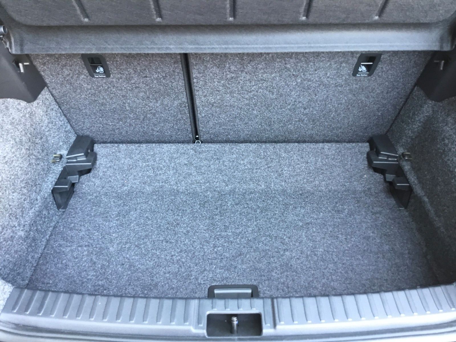 Fahrzeugabbildung SEAT Ibiza 1.0TSI Style DSG+ACC+16"+Navi+LED+FullLink