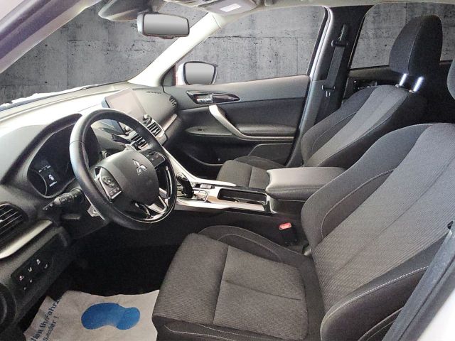 Eclipse Cross 2.4 MIVEC BASIS Hybrid 4WD