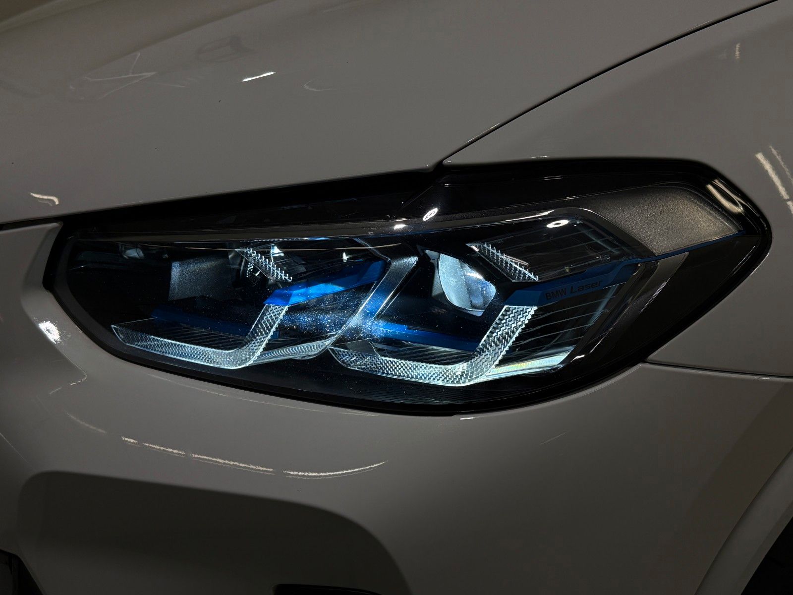 BMW X4 M40d Standhzg AHK ACC 360° HUD HiFi Memory foto 22